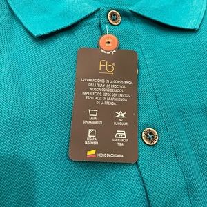 2 mens shirts 100% cotton made Colombia 🇨🇴I bought for my husband but are big